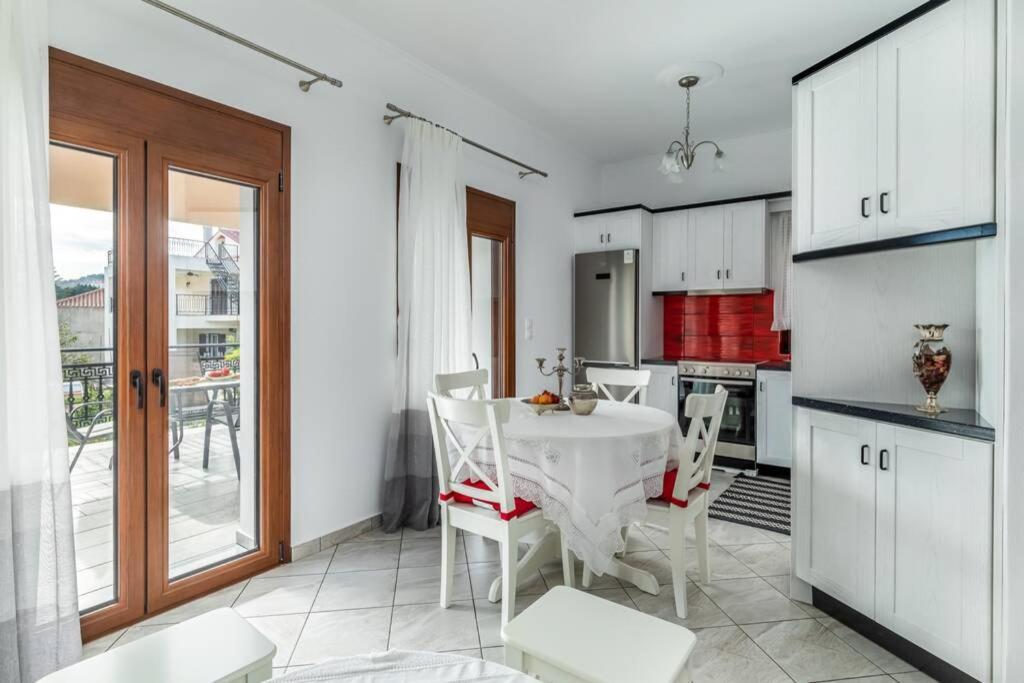 Meandros Apartment Garden View Skopelos Town Bagian luar foto