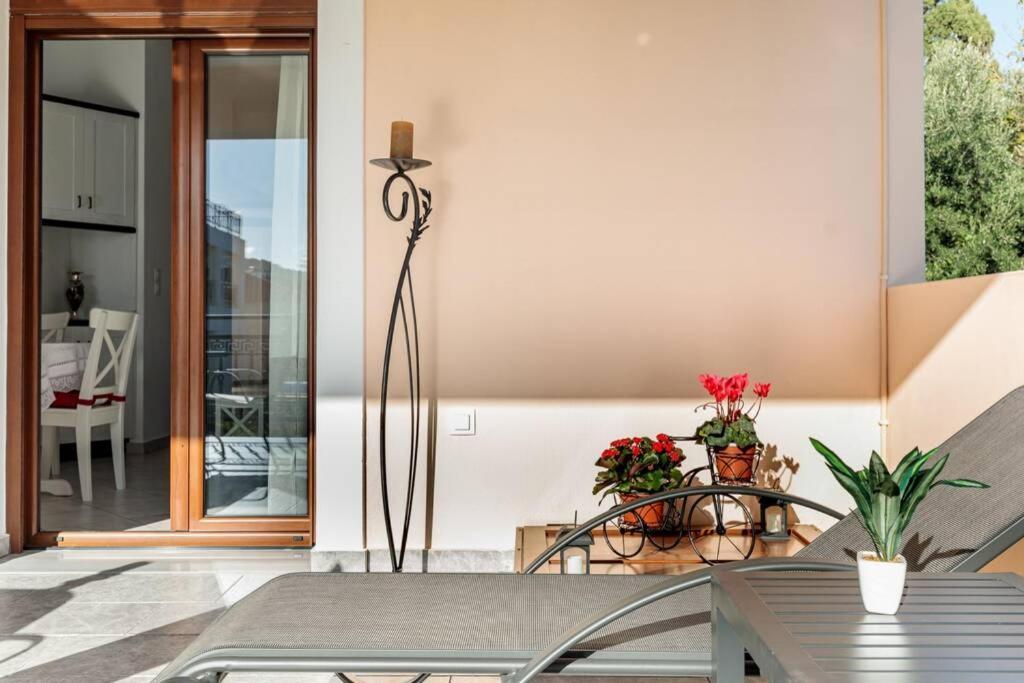 Meandros Apartment Garden View Skopelos Town Bagian luar foto